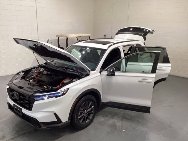 Used 2025 Honda CR-V Sport image 9