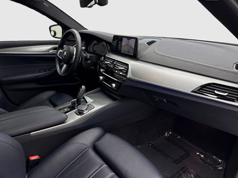Used 2017 BMW 540i RWD image 42