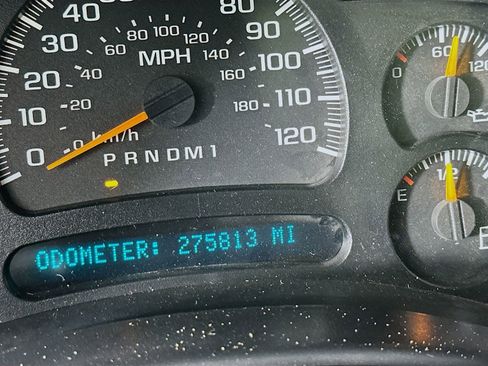 Used 2006 Chevrolet Silverado 2500 LT w/ Heavy-Duty Power Package image 13