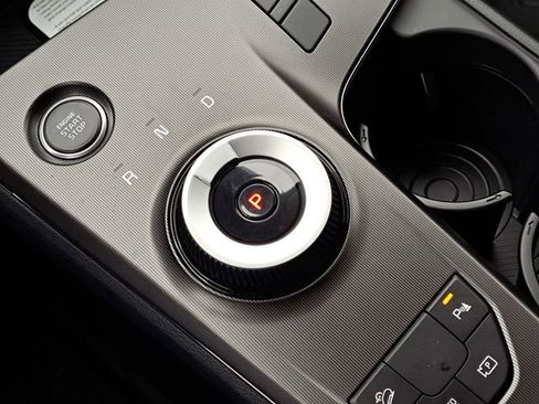 New 2026 Kia Sportage EX image 15