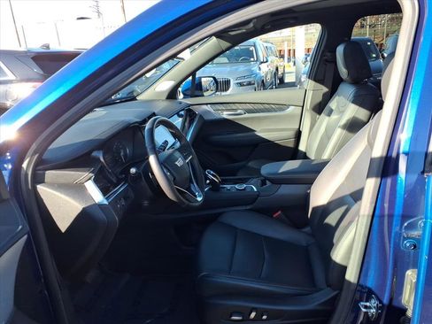Used 2023 Cadillac XT6 Premium Luxury image 26