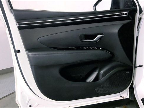 Used 2023 Hyundai Tucson Limited AWD/4WD image 24