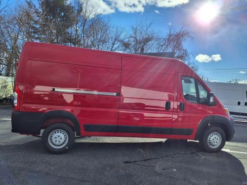 New 2025 RAM ProMaster 2500 w/ Power Group image 8
