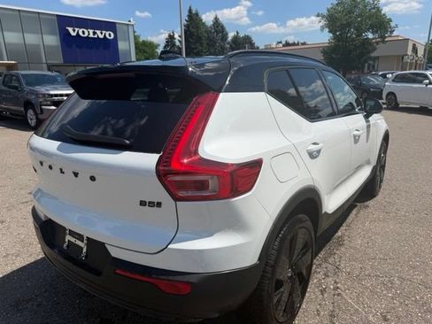 Used 2026 Volvo XC40 B5 Ultra w/ Climate Package AWD/4WD image 7