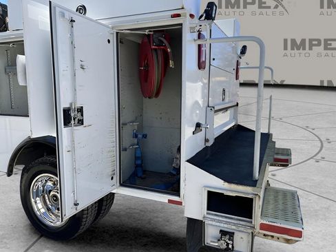 Used 2019 Ford F550 4x4 Regular Cab Super Duty image 51