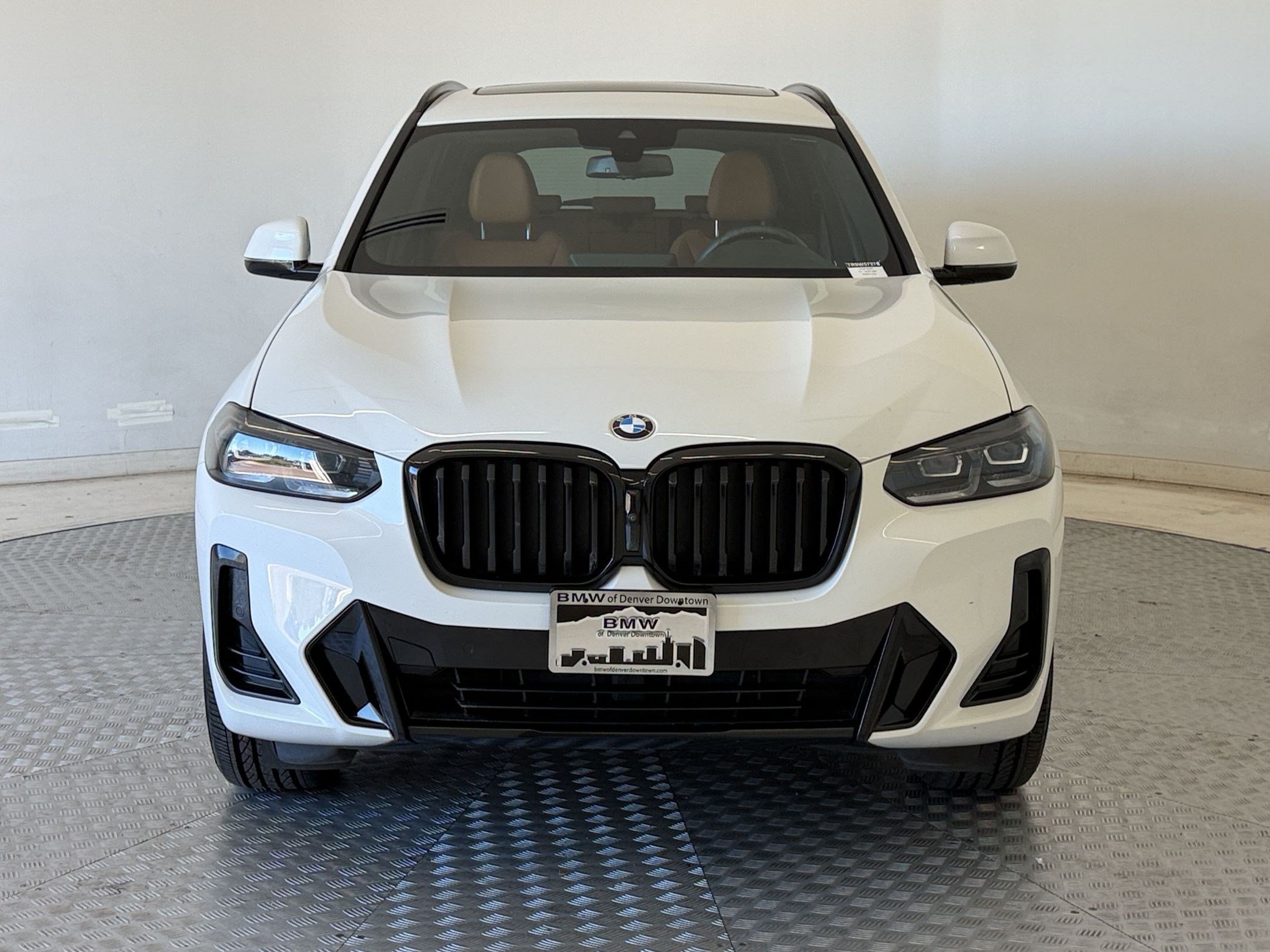 Used 2024 BMW X3 xDrive30i w/ M Sport Package AWD/4WD image 6