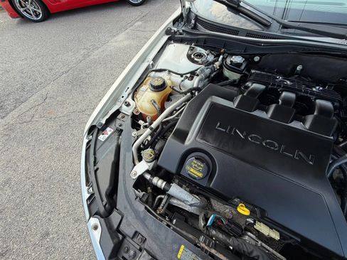 Used 2012 Lincoln MKZ FWD image 33