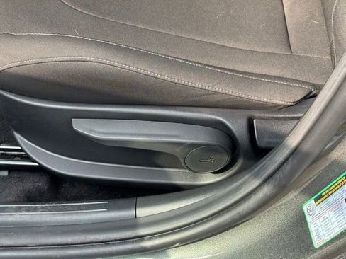 Used 2026 Hyundai Elantra Sport FWD image 9