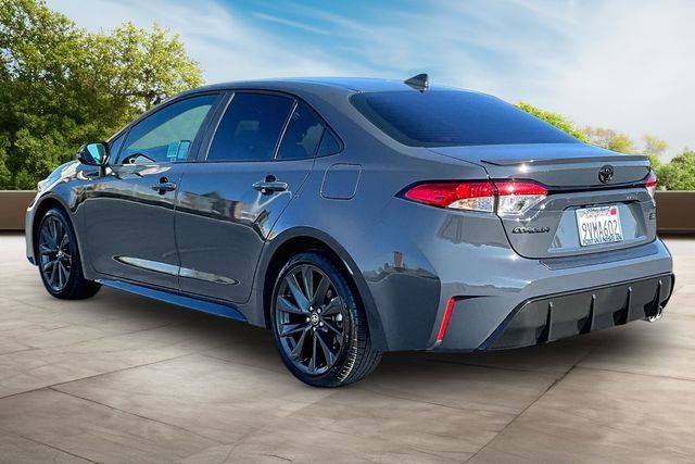 Used 2025 Toyota Corolla SE FWD image 4
