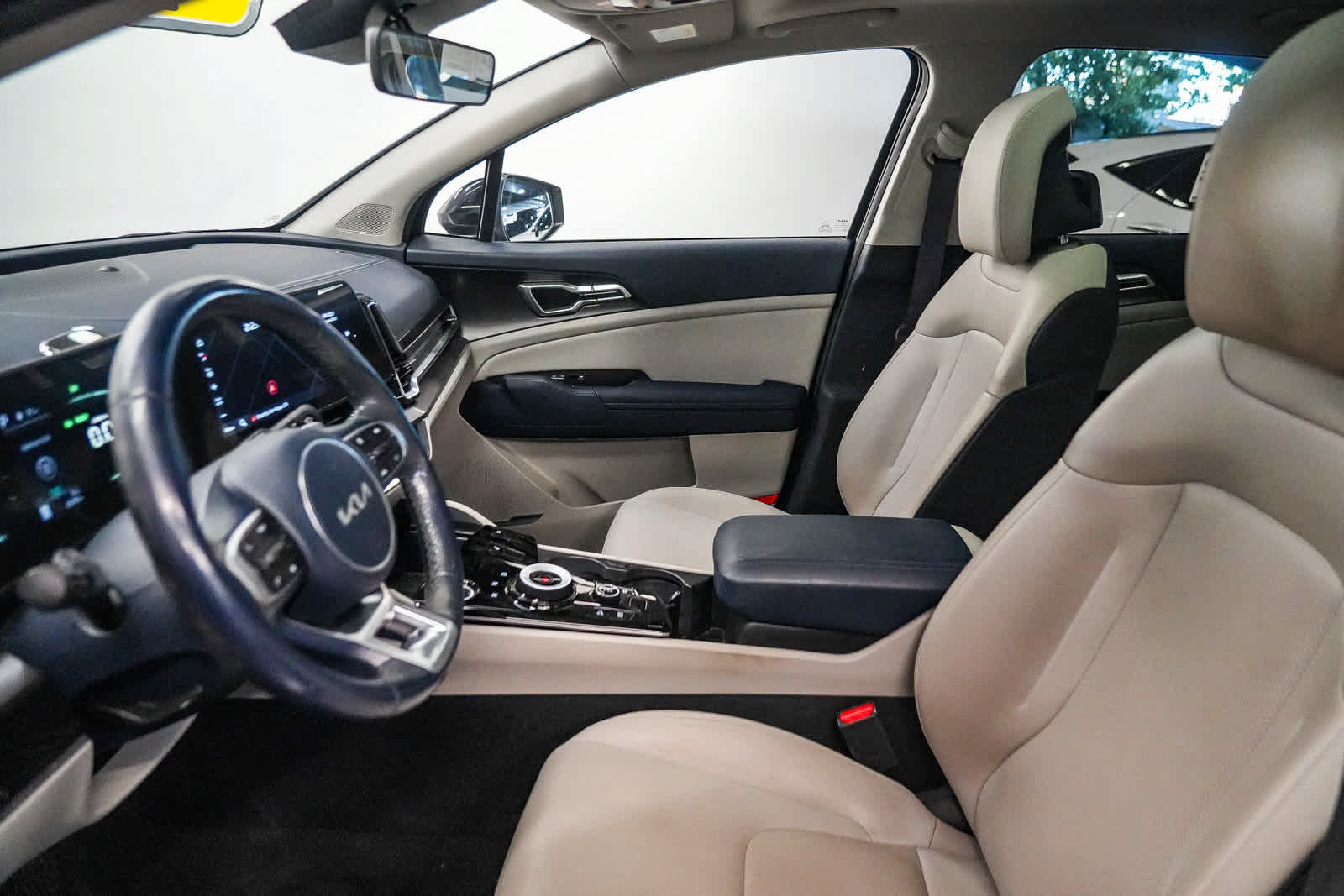Used 2024 Kia Sportage EX w/ EX Premium Package AWD/4WD image 18