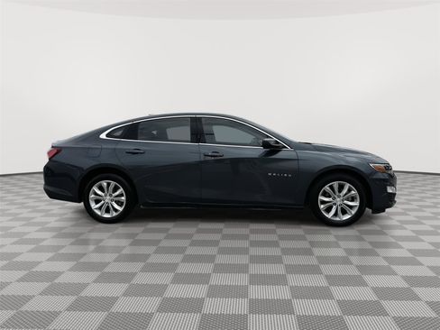 Used 2021 Chevrolet Malibu LT FWD image 5