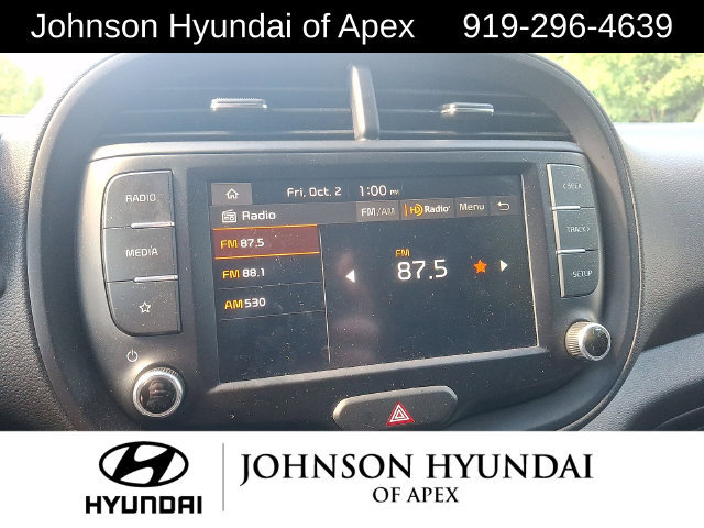 Used 2023 Kia Soul LX w/ LX Technology Package FWD image 16