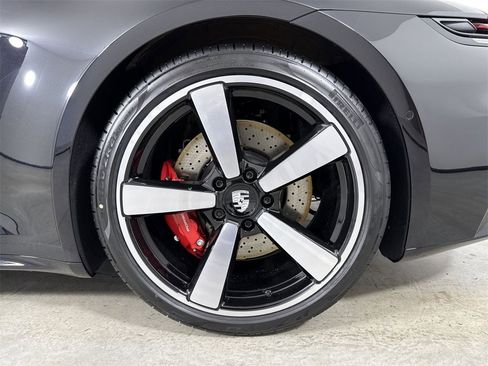 New 2026 Porsche 911 Carrera 4S image 14