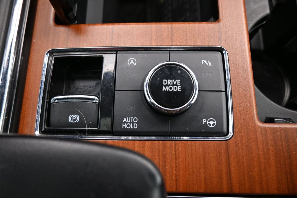 Used 2018 Lincoln Navigator Select w/ Technology Package AWD/4WD image 26