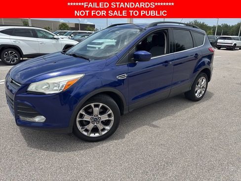 Used 2014 Ford Escape SE w/ Equipment Group 201A FWD image 3
