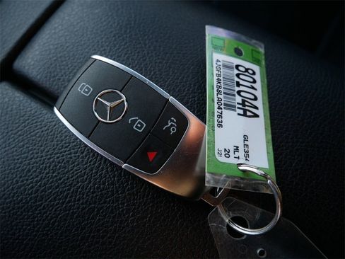 Used 2020 Mercedes-Benz GLE 350 4MATIC image 33