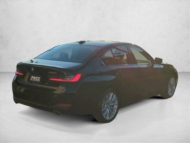 Used 2023 BMW 330i xDrive Sedan w/ Driving Assistance Package AWD/4WD image 5