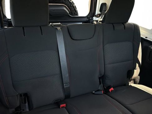 Used 2021 Jeep Wrangler Unlimited Rubicon w/ Dual Top Group AWD/4WD image 13