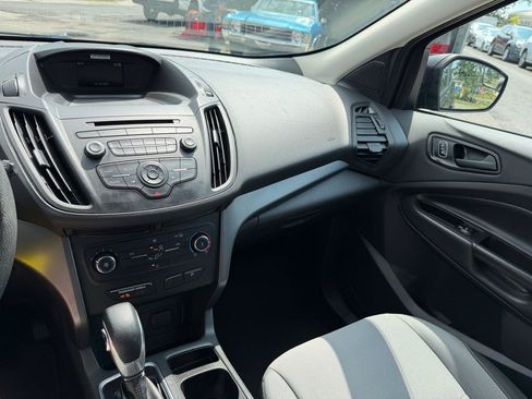 Used 2017 Ford Escape S FWD image 13