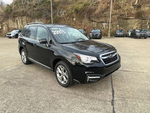 Used 2018 Subaru Forester 2.5i Touring w/ Popular Package #3B image 2