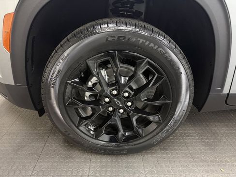 New 2026 Chevrolet Traverse LT w/ Midnight/Sport Edition image 10