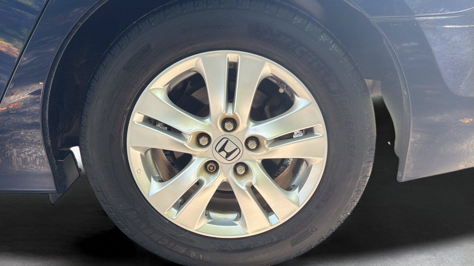 Used 2009 Honda Accord LX-P image 24