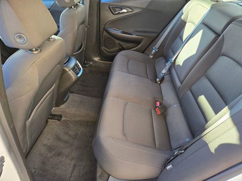 Used 2024 Chevrolet Malibu LT image 13