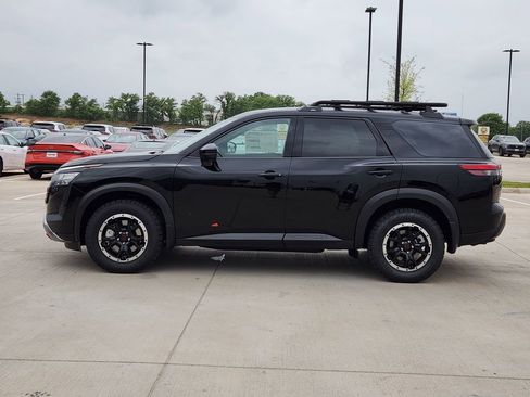 New 2026 Nissan Pathfinder Rock Creek AWD/4WD image 3