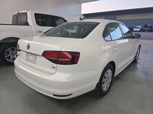 Used 2016 Volkswagen Jetta S FWD image 6