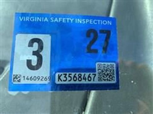 Used 2016 Chevrolet Express 3500 image 37