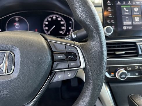Used 2020 Honda Accord EX image 22