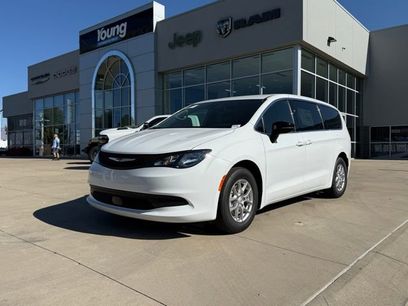 New 2026 Chrysler Voyager LX