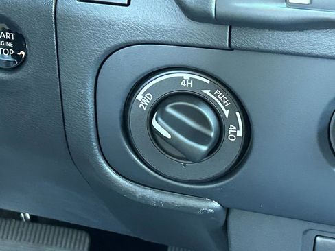 New 2026 Nissan Frontier SV w/ Tow Package image 15