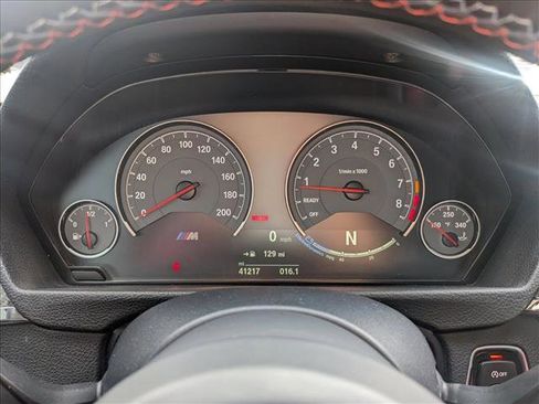 Used 2019 BMW M4 Coupe image 11