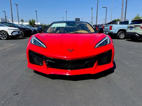 New 2025 Chevrolet Corvette E-Ray image 25