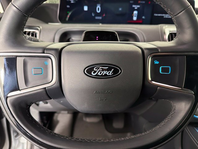 Used 2025 Ford Expedition Max Platinum w/ Stealth Appearance Package AWD/4WD image 24