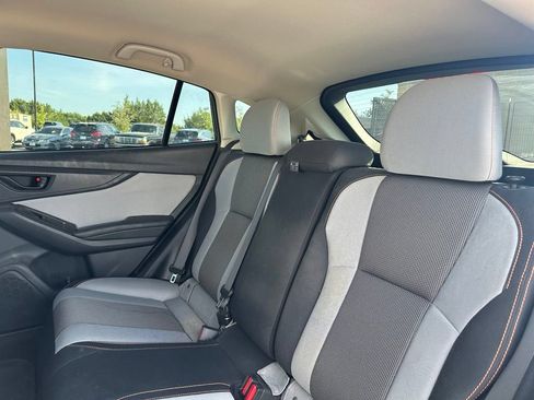Used 2018 Subaru Crosstrek 2.0i Premium w/ Eyesight System AWD/4WD image 9