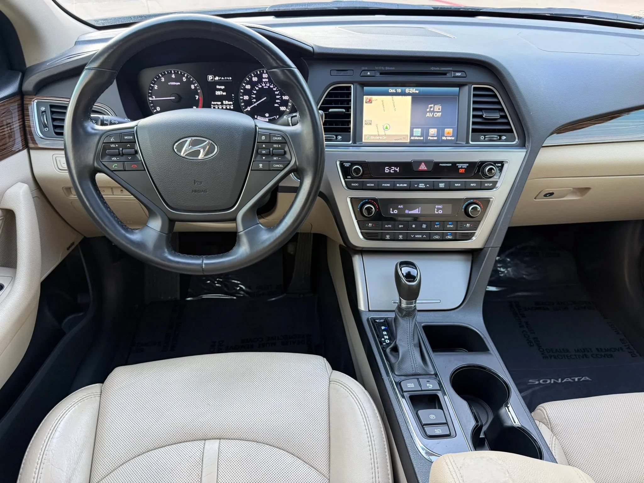 Used 2017 Hyundai Sonata Limited w/ Ultimate Package 04 FWD image 13