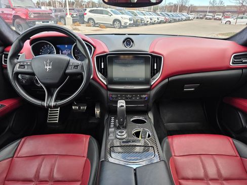 Used 2020 Maserati Ghibli S GranSport Q4 image 11