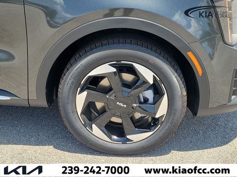 New 2026 Kia Sorento EX FWD image 7