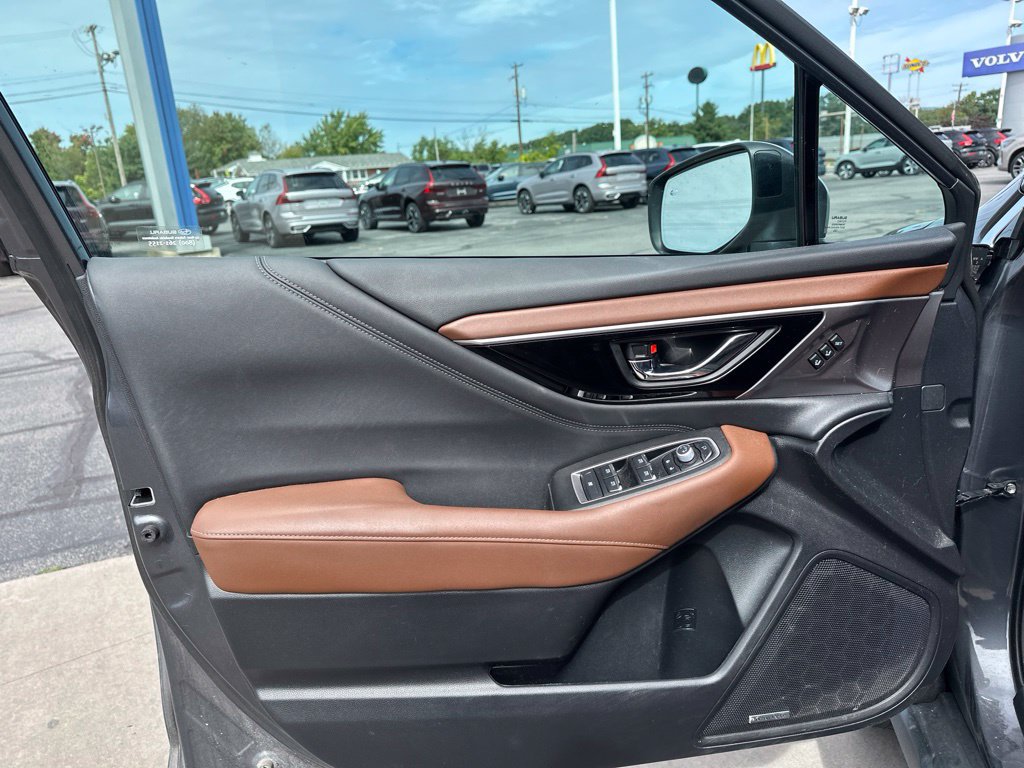 Used 2024 Subaru Outback Touring XT AWD/4WD image 10