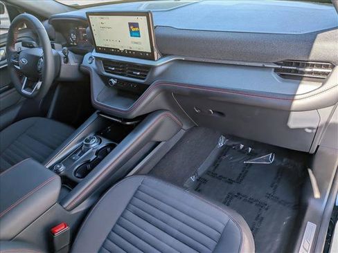Used 2025 Ford Explorer ST-Line image 24