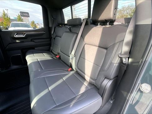 Used 2025 Chevrolet Silverado 1500 LT w/ Leather Package image 22