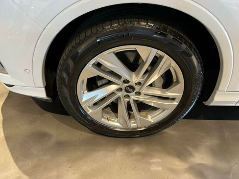 Used 2023 Audi Q7 3.0T Prestige image 10