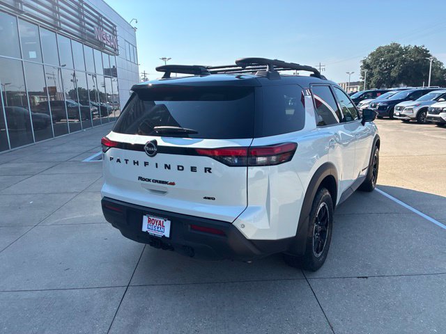 Used 2023 Nissan Pathfinder Rock Creek AWD/4WD image 7