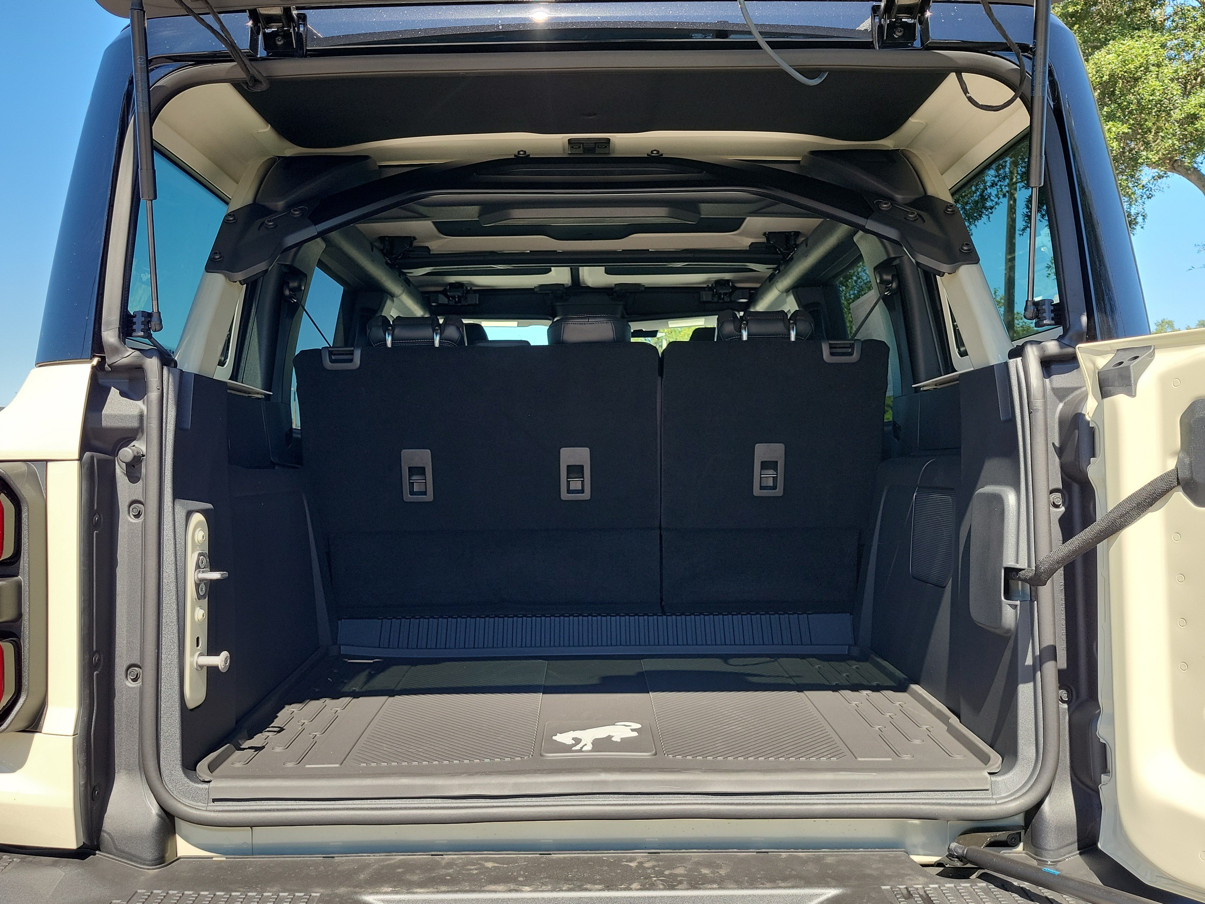 New 2026 Ford Bronco Raptor AWD/4WD image 9