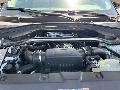 Used 2025 Lincoln Aviator 2WD image 9