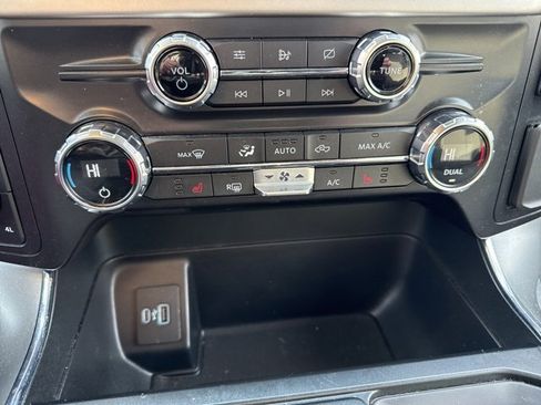 Used 2021 Ford F150 XLT w/ Equipment Group 302A High image 18