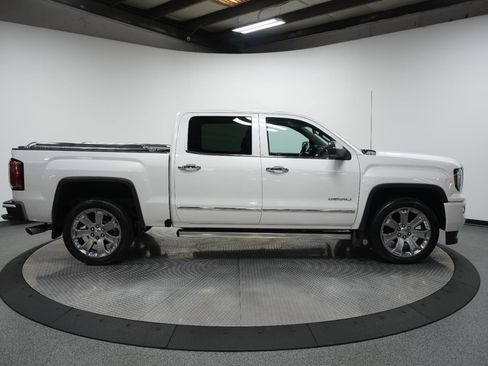 Used 2018 GMC Sierra 1500 Denali w/ Denali Ultimate Package image 12