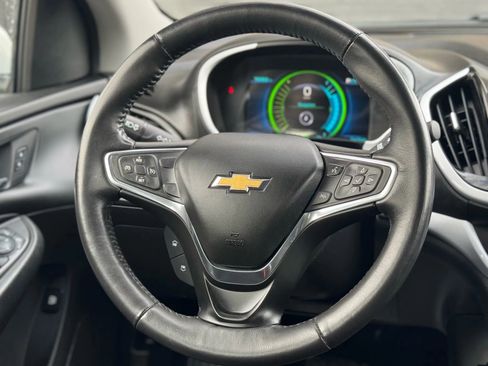 Used 2017 Chevrolet Volt LT image 25